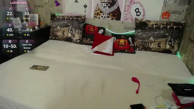 Unusual_G - topless 10min