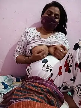 Poojasexy71