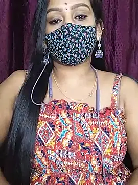 Naughty_Shilpa_Tamil - Boobs oil show