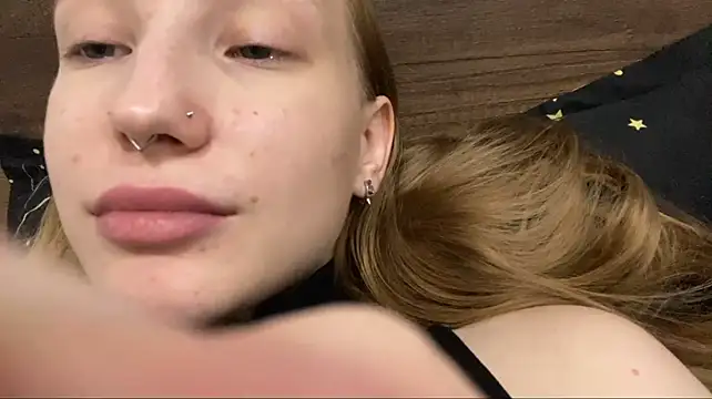 LaureneBoutet - spank my juicy ass x 10