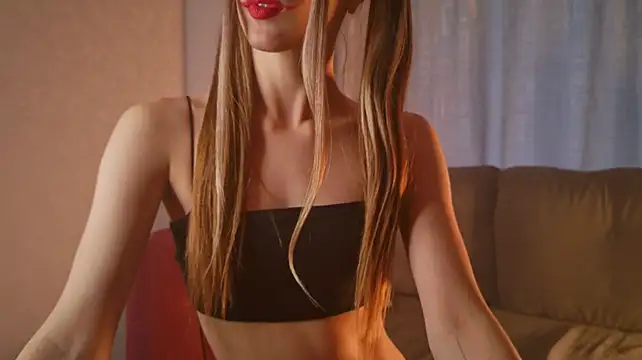 Quinavelle - take off my tights