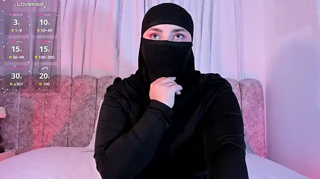 Dainha - Play with dildo in my pussy 5 min 🤤🤤