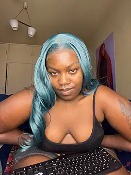 BigBootyBrie01 - Love you Brie