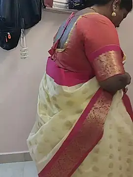 Telugu---___geeta - Show boobs