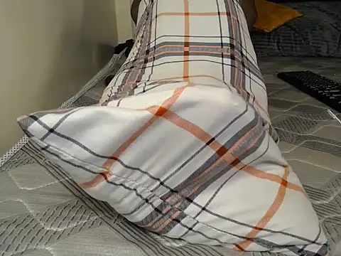 Desiree_monrei - foot fetish for my daddies