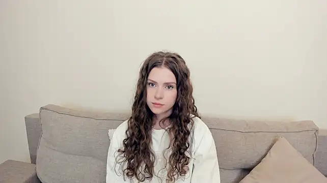 MaricruzSauders - Soft moans in your ear
