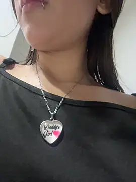 Antonella-rey - DOMI INSIDE + SPIT PUSSY + SPIT TITS