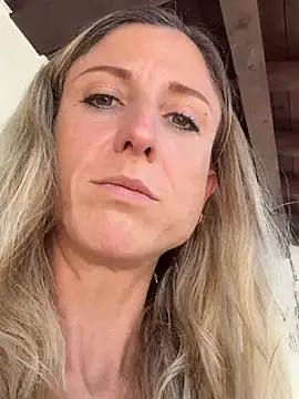 VivienneBlac - Show you boobs and Play