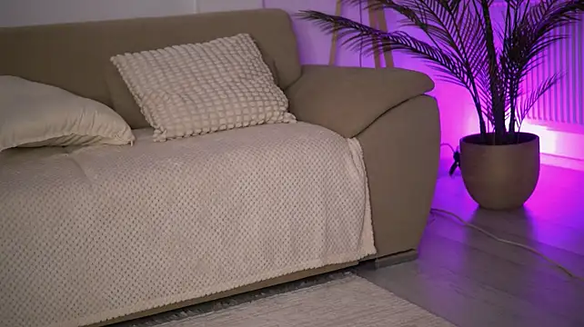 DeborahLowe - weekend tease and pamper🔥