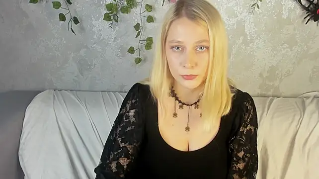 AmeliaxCandy - show legs
