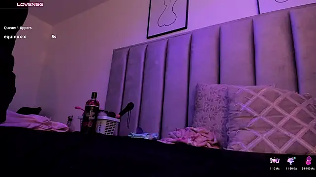 Kitty_Gang - 🥰Striptease & Fuck Tits🥰