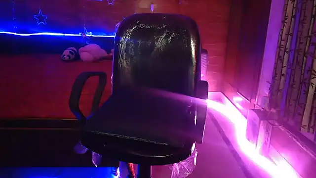 Annu_07 - Handcuff with ball gag & lush cntrl 5 mi