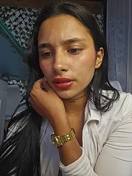 Lorena_Mcfly - Oil on your TITS 💦🍒
