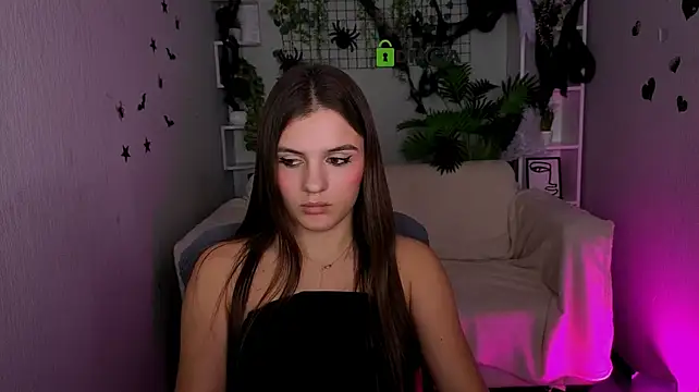 Lisa_dark_ - doggy in panties