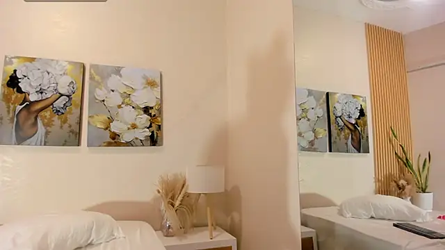 Sensual_Sophie_ - STRIPTEASE