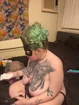 Corpsette - tits + oil massage play