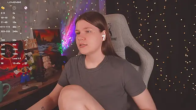 Cuteamberlyyy - TWO FINGERS IN PUSSY
