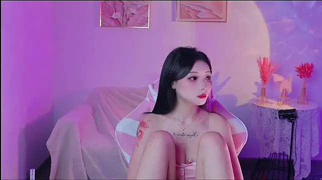 Xiyu-Ada - 😍对脸精油揉胸 无奶盖