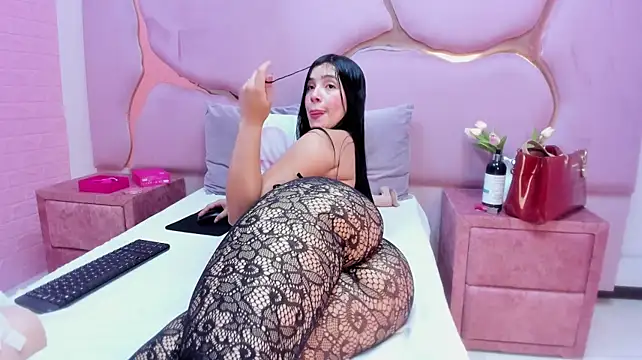 LaurendPink