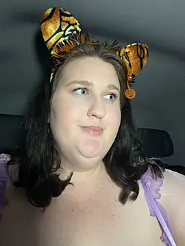 Xopeachybaby - hold cock in throat 4 secs