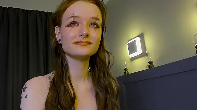 Miraletta - blowjob with a dildo