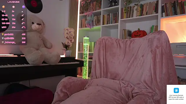 Lusyane18 - Anal Show !!