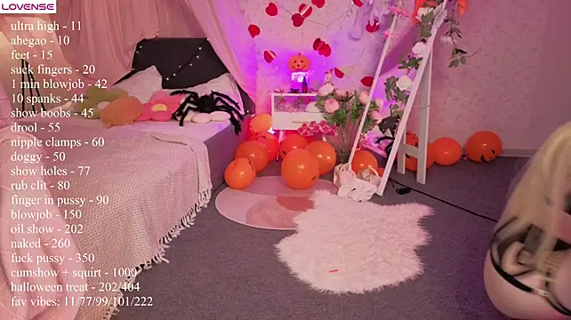 Lilly_Cherry_ - trick or treat? pop balloon to get prize