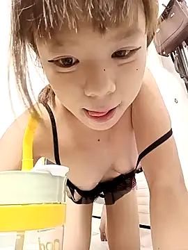 HSU8HSU - 三眼骑插在嘴肛穴Three-eyed socket anal plug