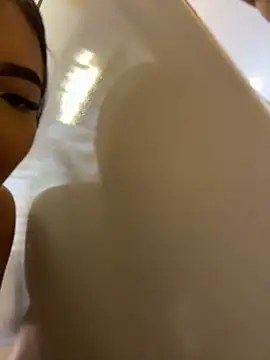 Valentina-gomezz - FUCK ME IN THE BANK SO RISKY🔥💦