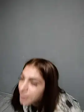AntoniaHottie - 💜ride dildo hottie💜