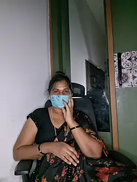 Induhyd - Show boob's in public