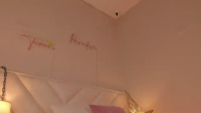 _wendy_x - RIDE THE DILDO AND WET CUM