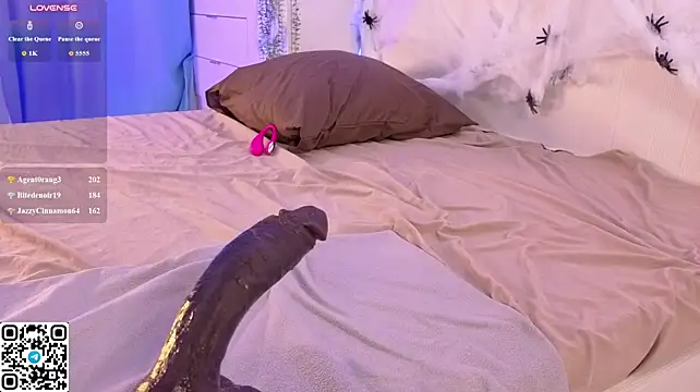 Bonnie_White - Deep blowjob+topples