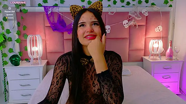 Kaily_sweet1 - 🐆you have a nice costume, joy 🐆