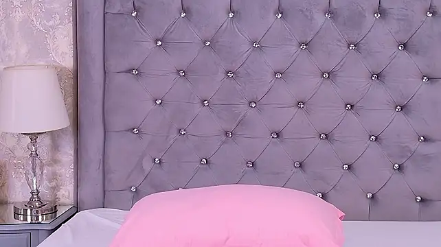 LexiRiley - Lick my dildo like an ice cream ! 🍭