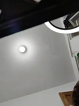 AlexxiaaMat - oil open ass🍑🍑🍑🍑🍑🍑🍑🍑😁