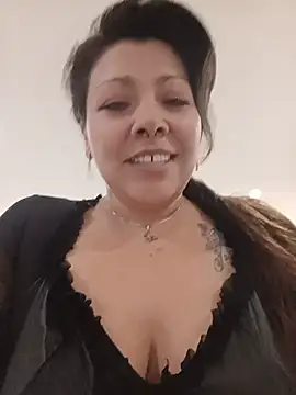 SARA_21- - BOOBS IN MY BOSS'S FACE😮TICKET