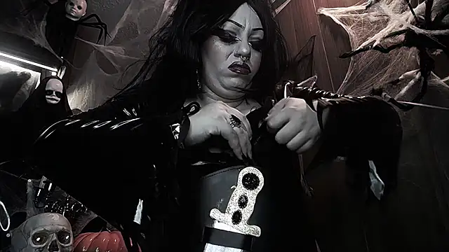 Belladonna_trix - Tarot Reading 🦇🔮