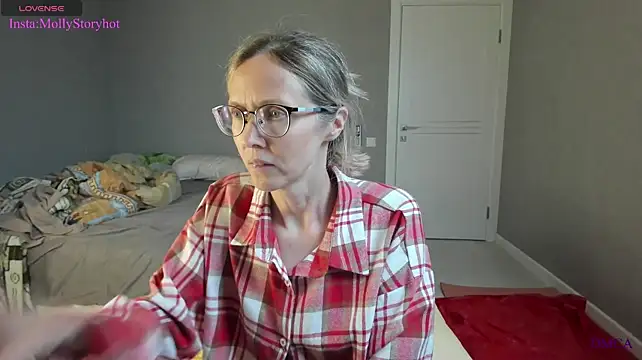 MollyStory - Sexy Masturbation