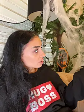 FeetVibe - 👻 Boo-tiful Toes Tease 👻