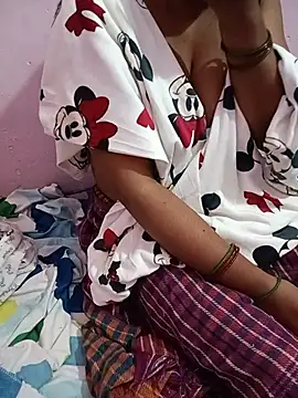 Poojasexy71