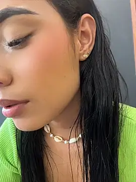 Sara-Castillo - FINGER IN THE ASS AND PUSSY + CUM💦💦