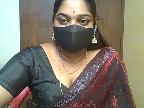Tamil_hot_Shalini