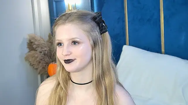 LilianHowards - sloppy blowjob 3 min
