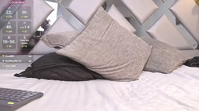 Rebeccamitchell - FAST NAKED X10 MIN