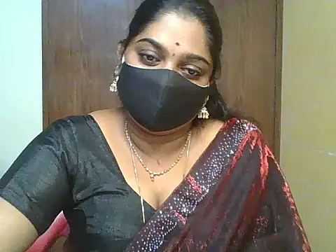 Tamil_hot_Shalini