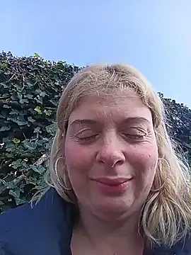 Lombada - Meine Muschi feucht machen