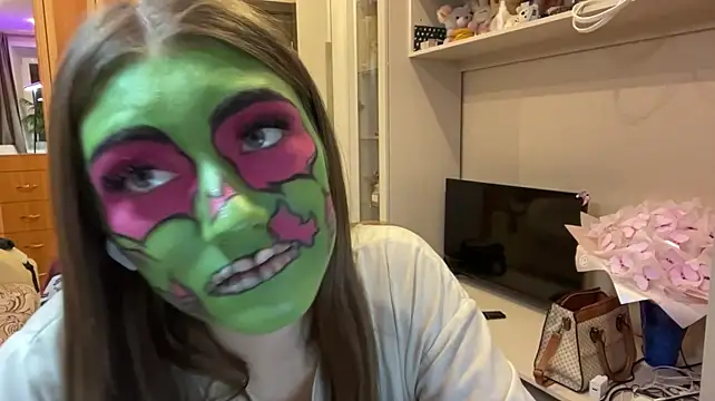 ArleanSteinlicht - Show my big booty close to you <3