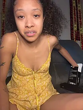 Rubywithpearls - 40 spanks +oil twerk