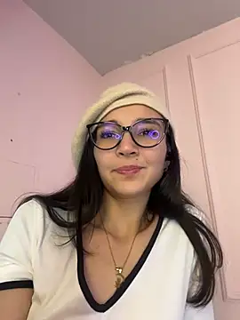 IvyLove7 - RIDE DILDO ON YOUR FACE